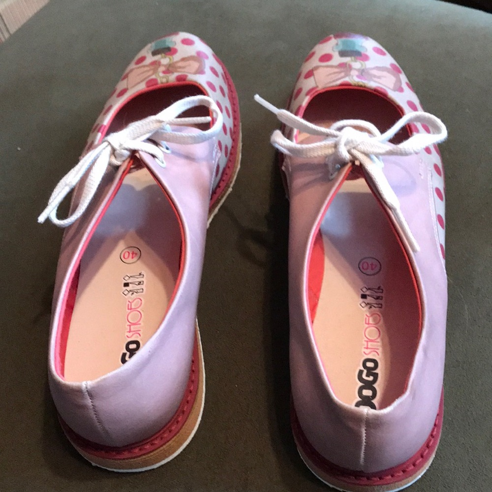 Funky Shoes - Picture 5 of 7